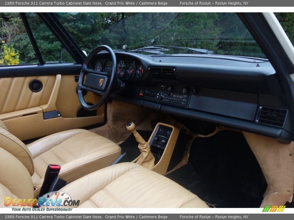 Dashboard of 1989 Porsche 911 Carrera Turbo Cabriolet Slant Nose Photo #17