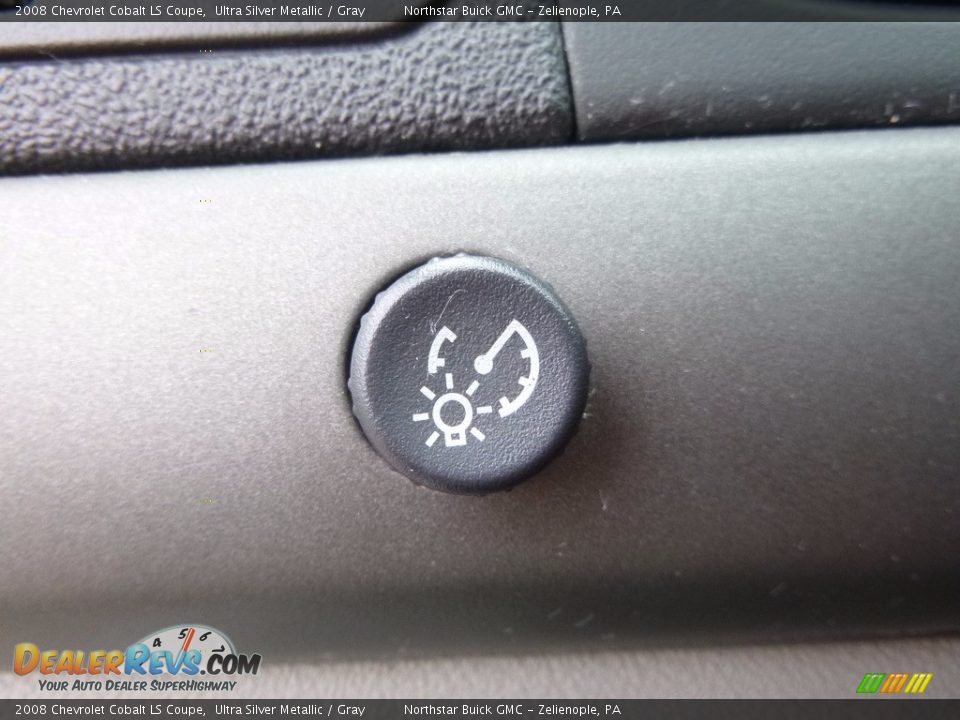 2008 Chevrolet Cobalt LS Coupe Ultra Silver Metallic / Gray Photo #20