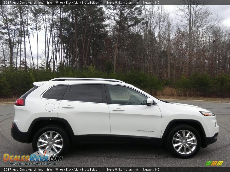 Bright White 2017 Jeep Cherokee Limited Photo #5