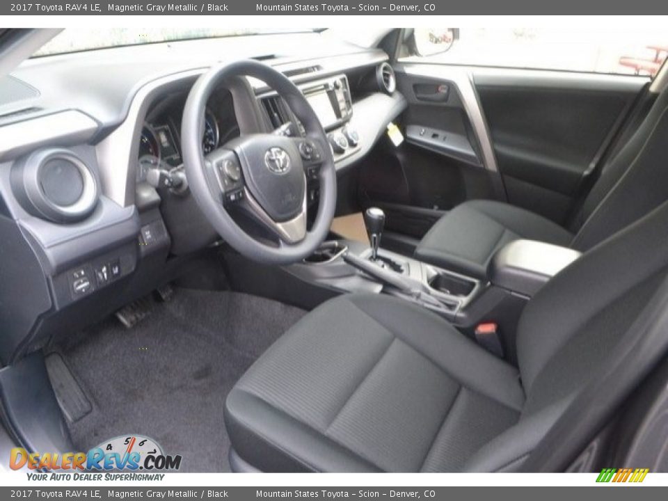 2017 Toyota RAV4 LE Magnetic Gray Metallic / Black Photo #5
