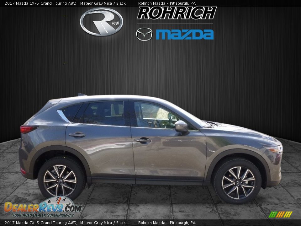 2017 Mazda CX-5 Grand Touring AWD Meteor Gray Mica / Black Photo #2