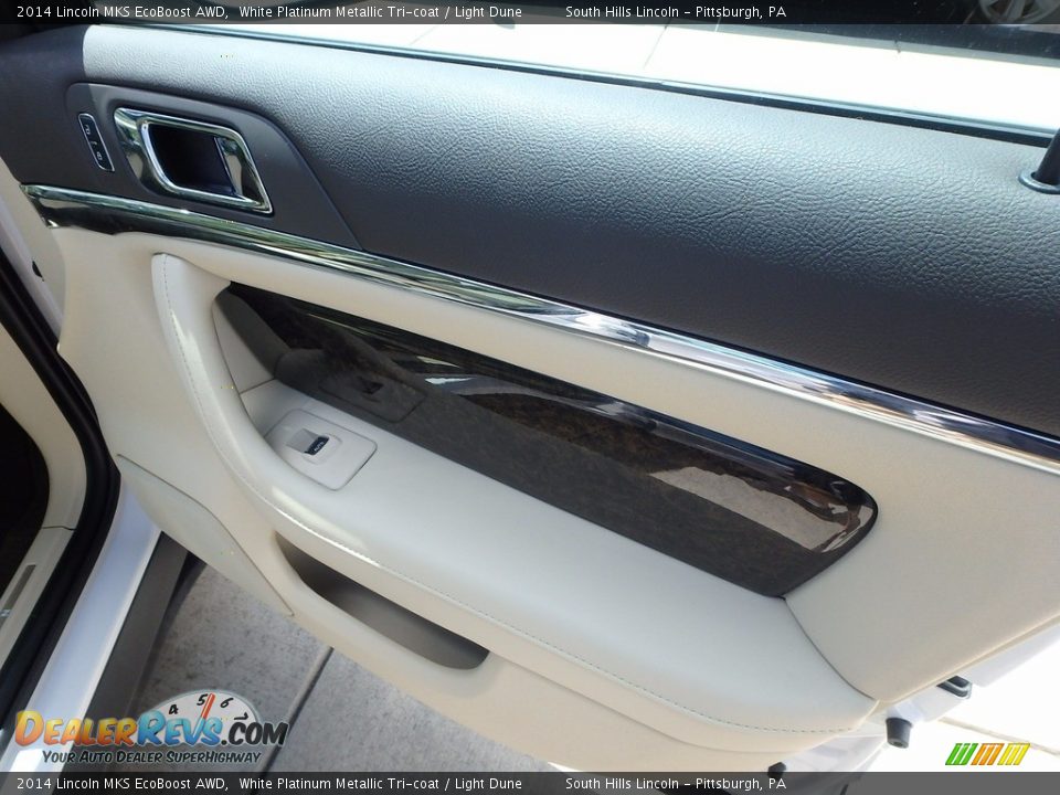 2014 Lincoln MKS EcoBoost AWD White Platinum Metallic Tri-coat / Light Dune Photo #12