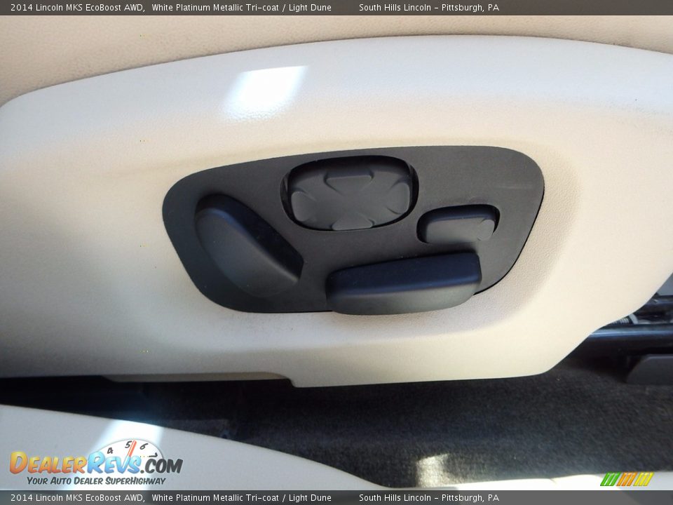 2014 Lincoln MKS EcoBoost AWD White Platinum Metallic Tri-coat / Light Dune Photo #13