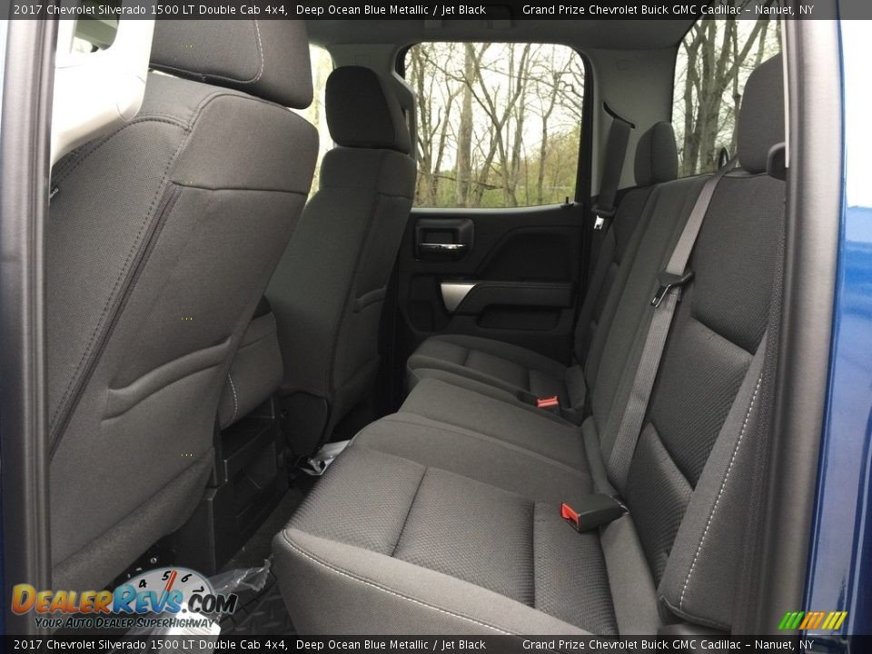 2017 Chevrolet Silverado 1500 LT Double Cab 4x4 Deep Ocean Blue Metallic / Jet Black Photo #7