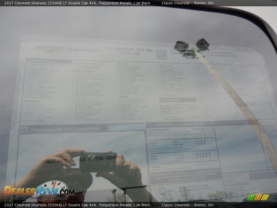 2017 Chevrolet Silverado 2500HD LT Double Cab 4x4 Pepperdust Metallic / Jet Black Photo #6