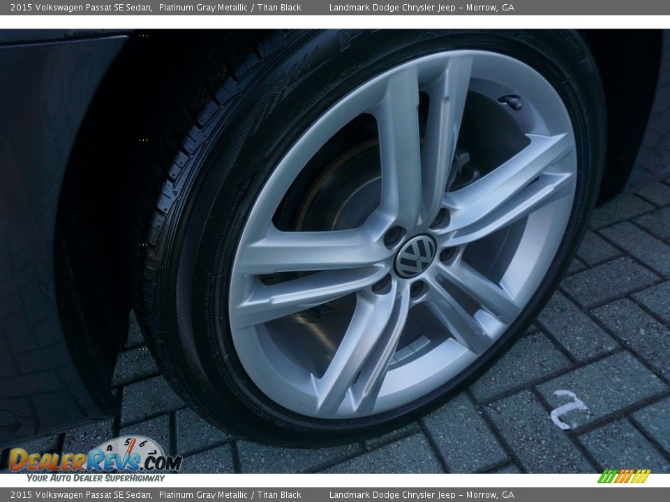 2015 Volkswagen Passat SE Sedan Platinum Gray Metallic / Titan Black Photo #19
