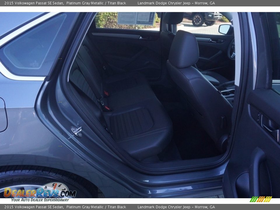 2015 Volkswagen Passat SE Sedan Platinum Gray Metallic / Titan Black Photo #20
