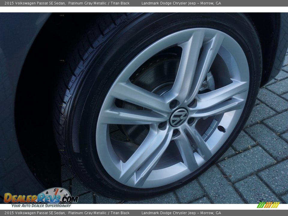 2015 Volkswagen Passat SE Sedan Platinum Gray Metallic / Titan Black Photo #25
