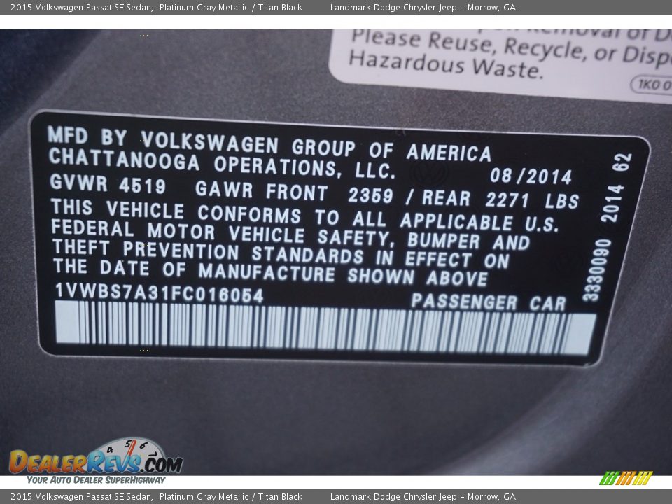 2015 Volkswagen Passat SE Sedan Platinum Gray Metallic / Titan Black Photo #33