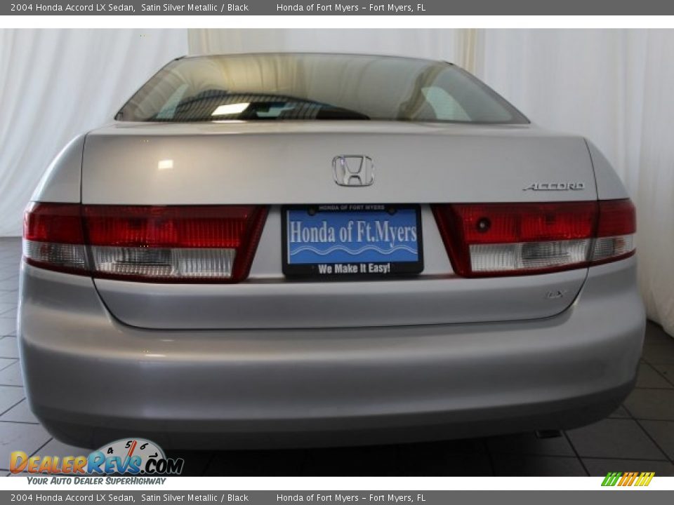 2004 Honda Accord LX Sedan Satin Silver Metallic / Black Photo #6
