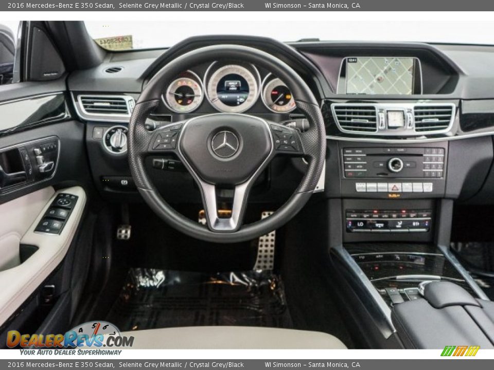 2016 Mercedes-Benz E 350 Sedan Selenite Grey Metallic / Crystal Grey/Black Photo #4