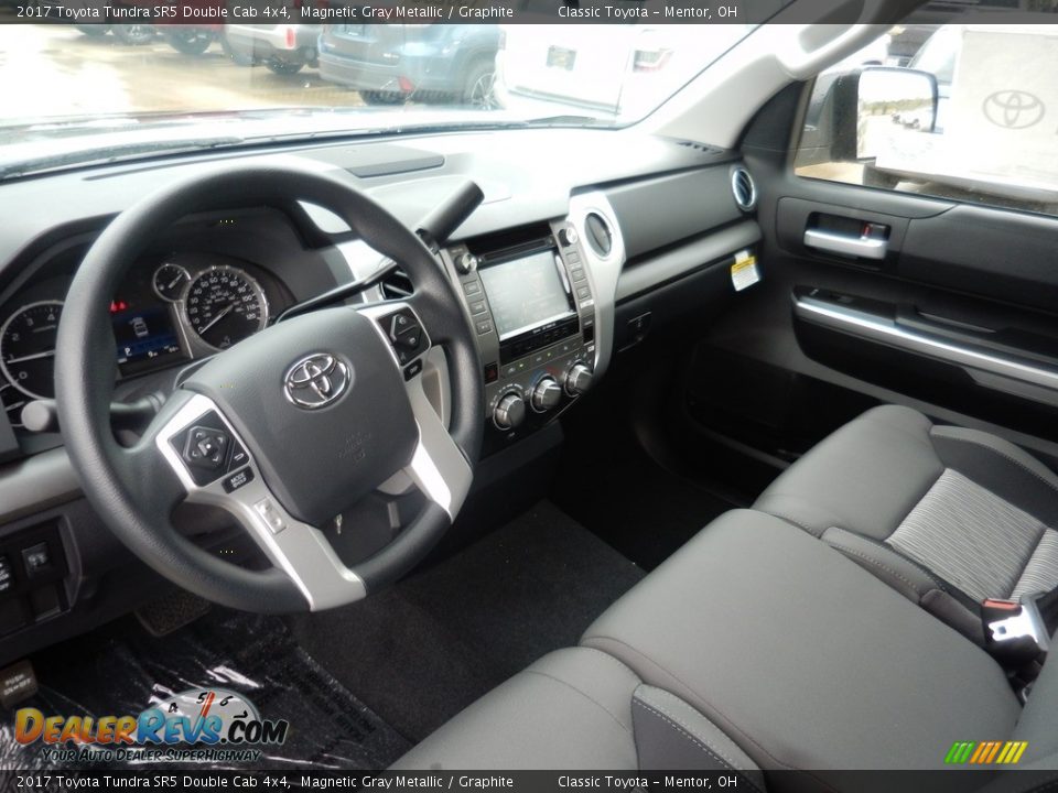 2017 Toyota Tundra SR5 Double Cab 4x4 Magnetic Gray Metallic / Graphite Photo #4