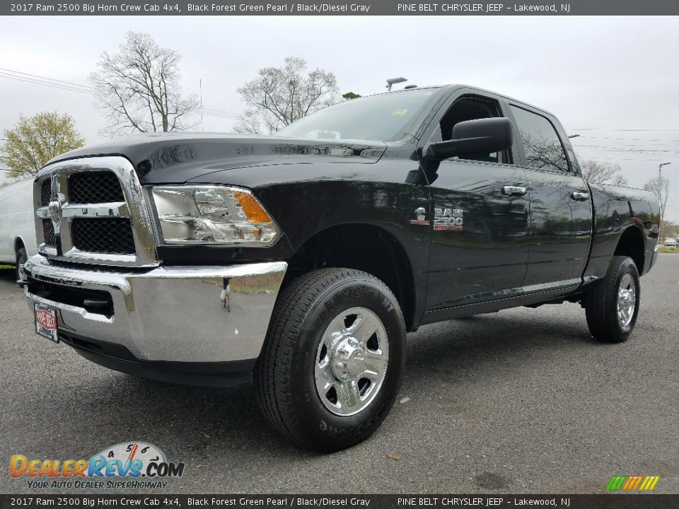 Front 3/4 View of 2017 Ram 2500 Big Horn Crew Cab 4x4 Photo #3