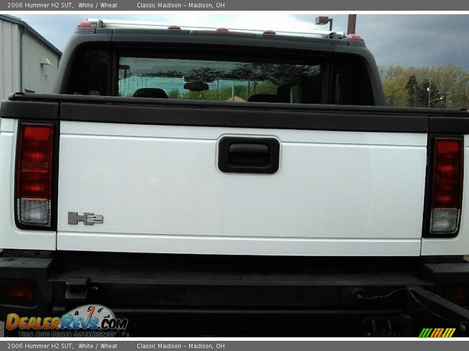 2006 Hummer H2 SUT White / Wheat Photo #6