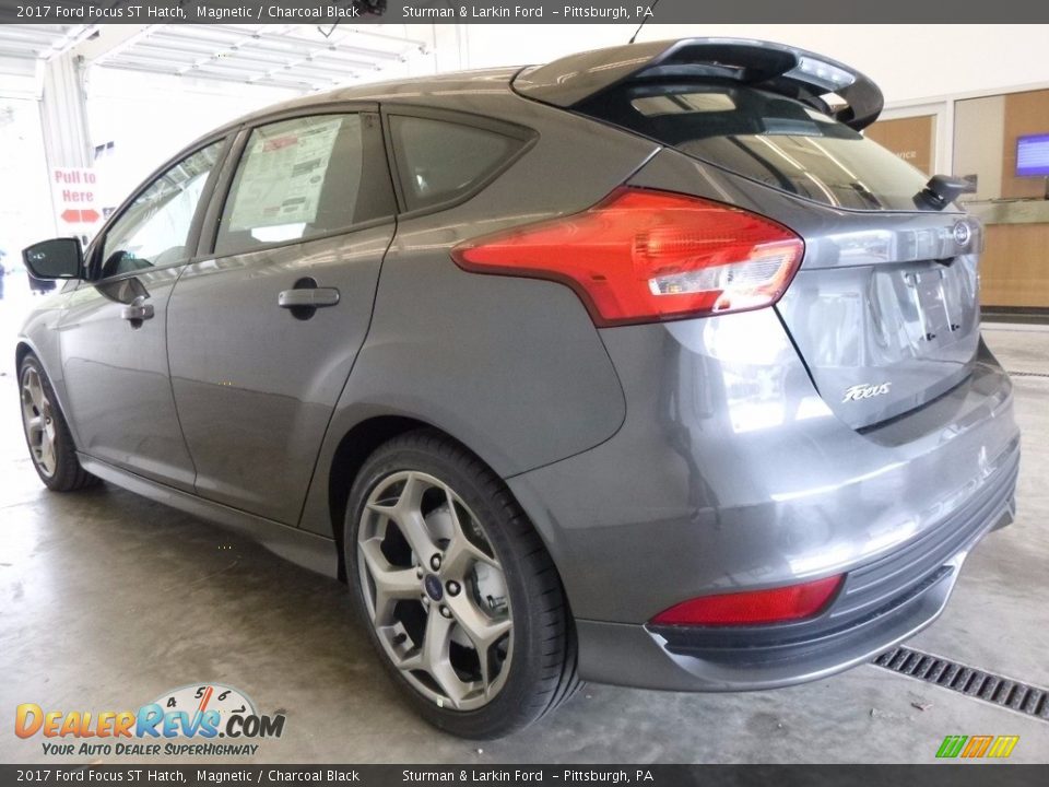 2017 Ford Focus ST Hatch Magnetic / Charcoal Black Photo #4