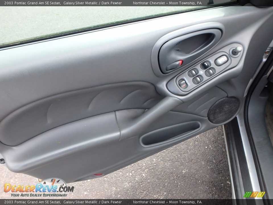 2003 Pontiac Grand Am SE Sedan Galaxy Silver Metallic / Dark Pewter Photo #11