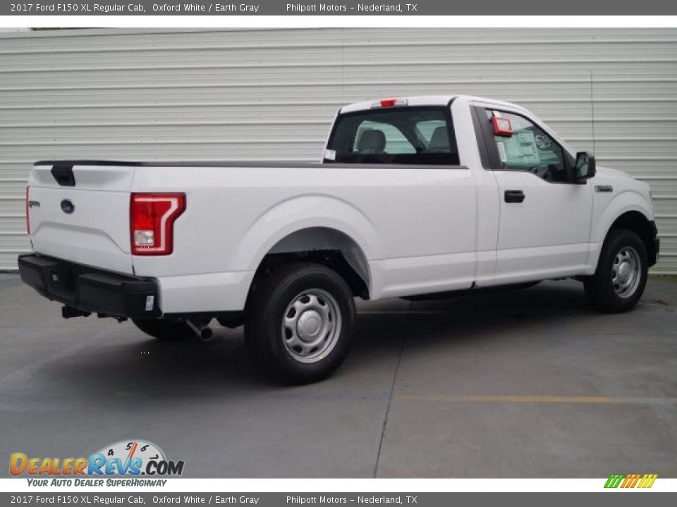 2017 Ford F150 XL Regular Cab Oxford White / Earth Gray Photo #6