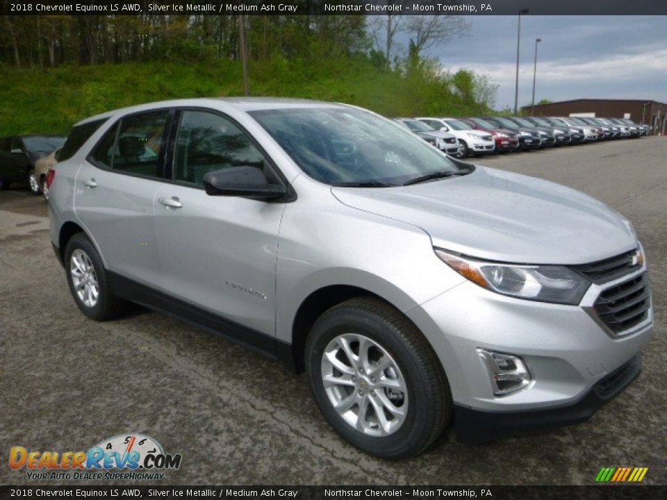 Front 3/4 View of 2018 Chevrolet Equinox LS AWD Photo #7