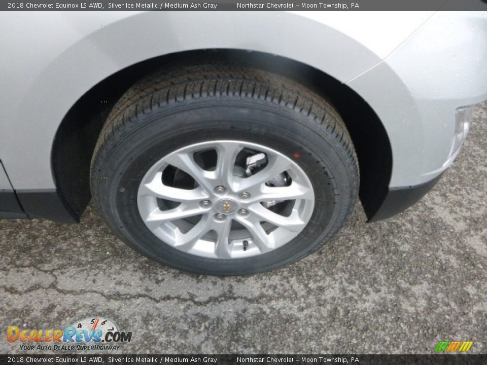 2018 Chevrolet Equinox LS AWD Wheel Photo #9