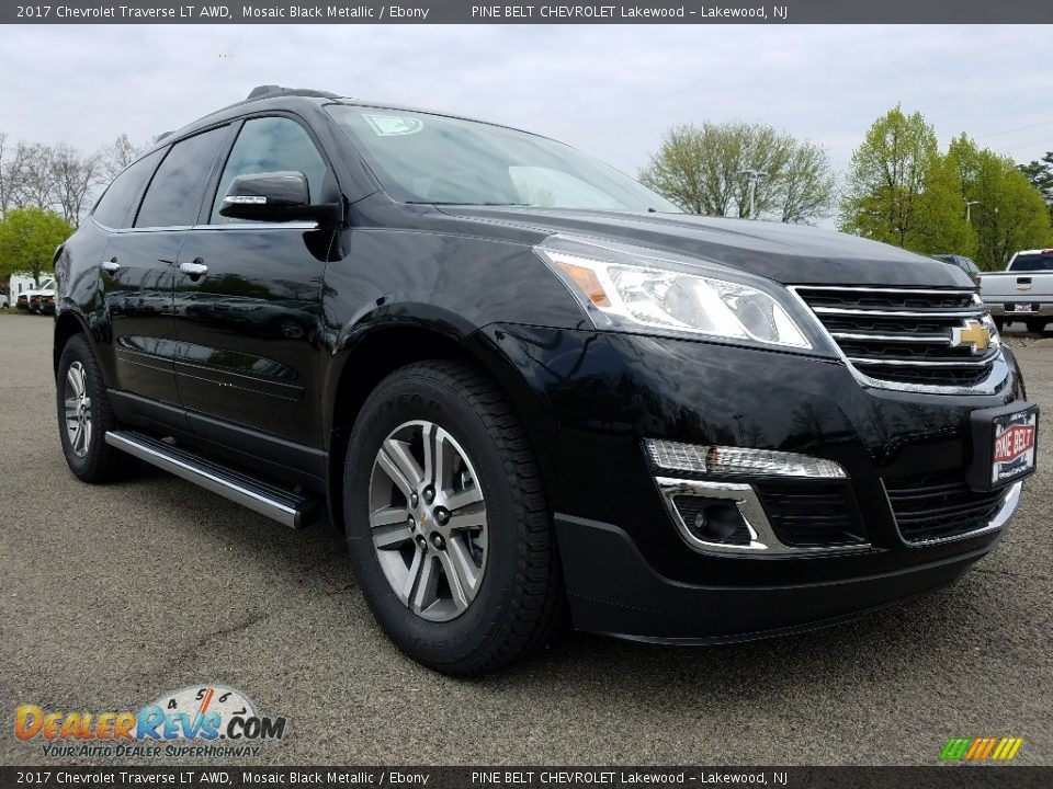 2017 Chevrolet Traverse LT AWD Mosaic Black Metallic / Ebony Photo #1