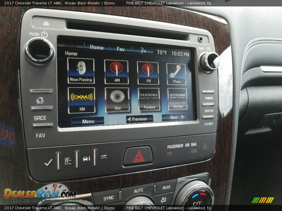 2017 Chevrolet Traverse LT AWD Mosaic Black Metallic / Ebony Photo #10
