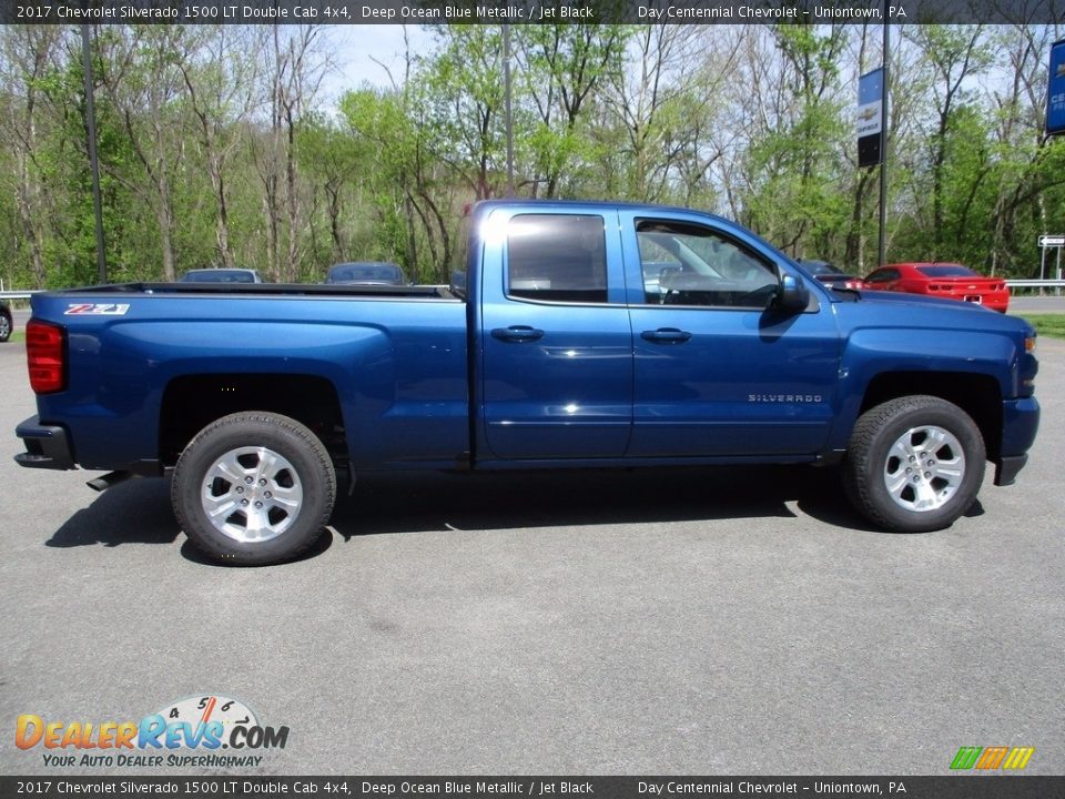 2017 Chevrolet Silverado 1500 LT Double Cab 4x4 Deep Ocean Blue Metallic / Jet Black Photo #7