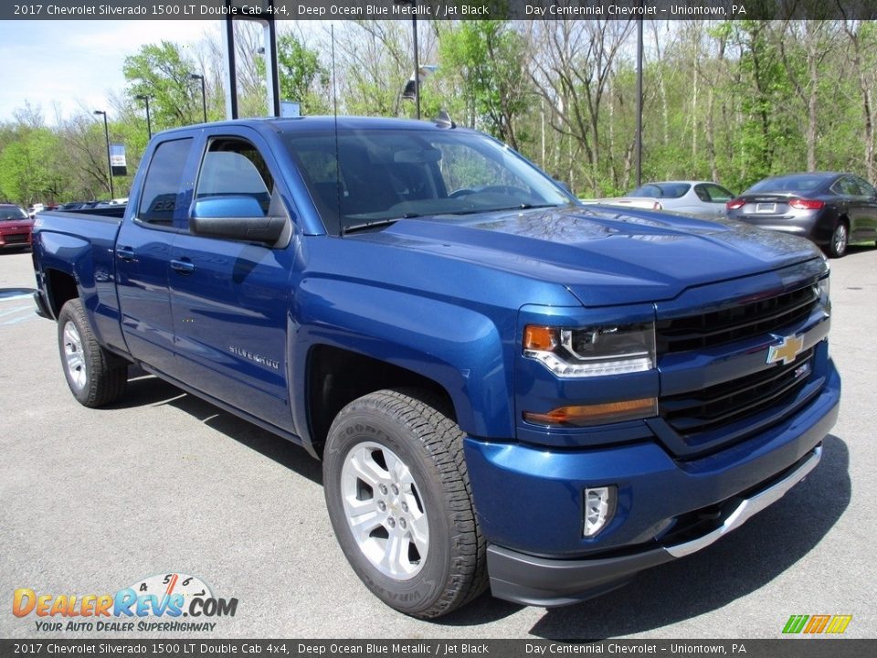 2017 Chevrolet Silverado 1500 LT Double Cab 4x4 Deep Ocean Blue Metallic / Jet Black Photo #8