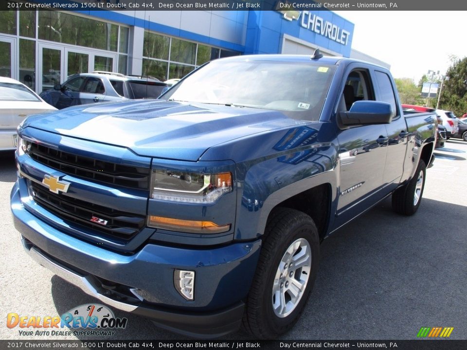 2017 Chevrolet Silverado 1500 LT Double Cab 4x4 Deep Ocean Blue Metallic / Jet Black Photo #10