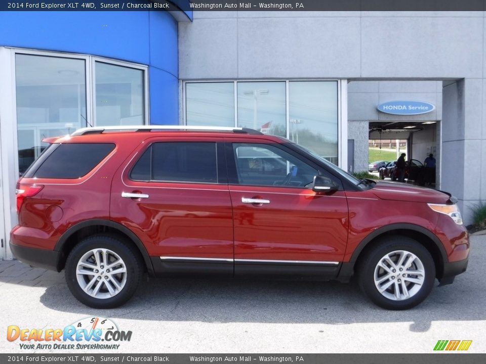 2014 Ford Explorer XLT 4WD Sunset / Charcoal Black Photo #2