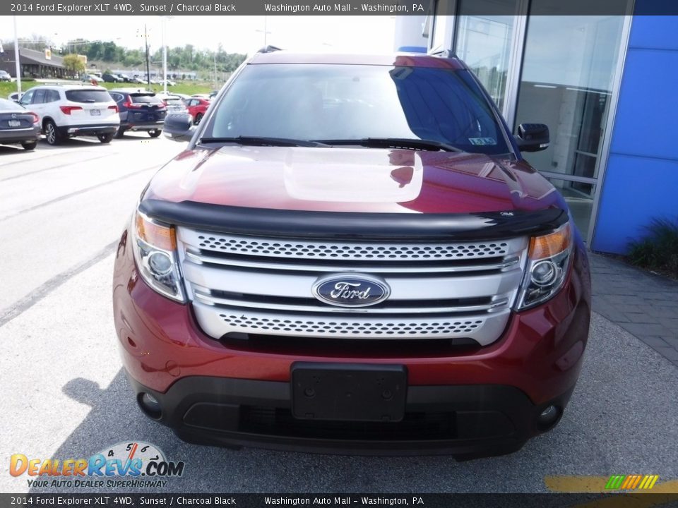 2014 Ford Explorer XLT 4WD Sunset / Charcoal Black Photo #4