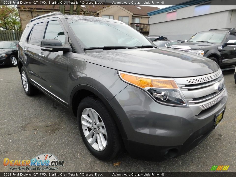 2013 Ford Explorer XLT 4WD Sterling Gray Metallic / Charcoal Black Photo #3