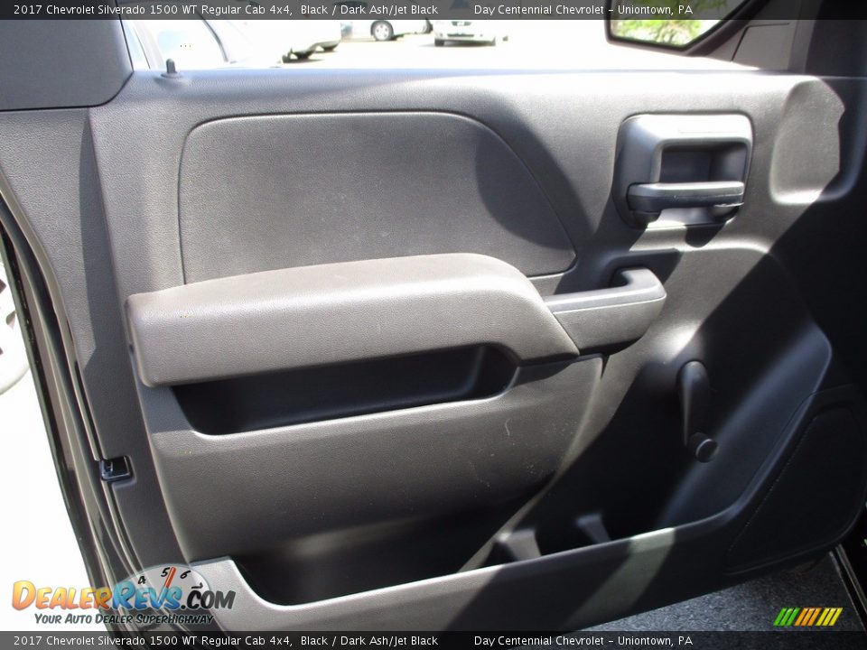 2017 Chevrolet Silverado 1500 WT Regular Cab 4x4 Black / Dark Ash/Jet Black Photo #13