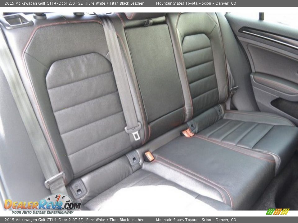2015 Volkswagen Golf GTI 4-Door 2.0T SE Pure White / Titan Black Leather Photo #24