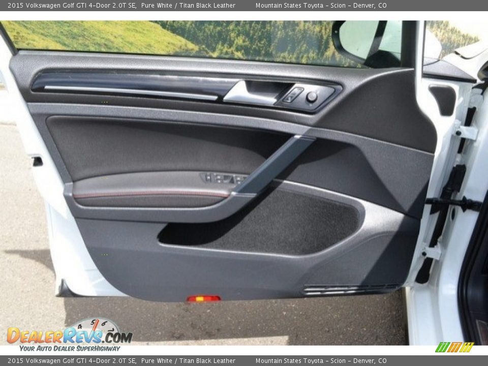 2015 Volkswagen Golf GTI 4-Door 2.0T SE Pure White / Titan Black Leather Photo #25