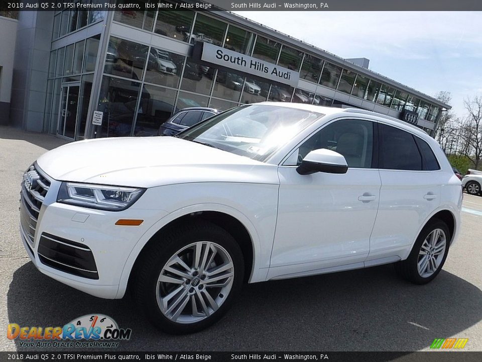 2018 Audi Q5 2.0 TFSI Premium Plus quattro Ibis White / Atlas Beige Photo #1