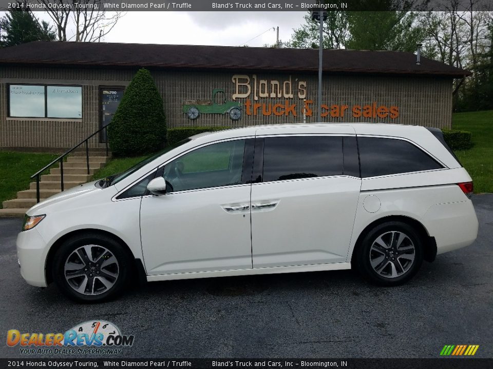 2014 Honda Odyssey Touring White Diamond Pearl / Truffle Photo #2
