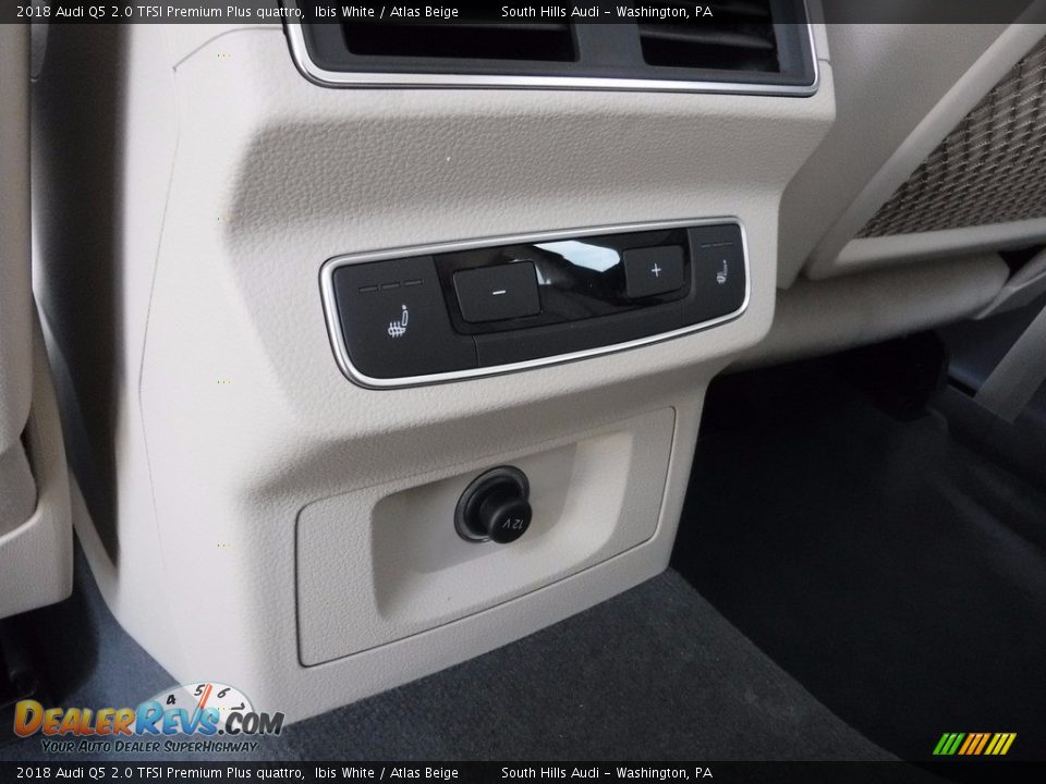2018 Audi Q5 2.0 TFSI Premium Plus quattro Ibis White / Atlas Beige Photo #33