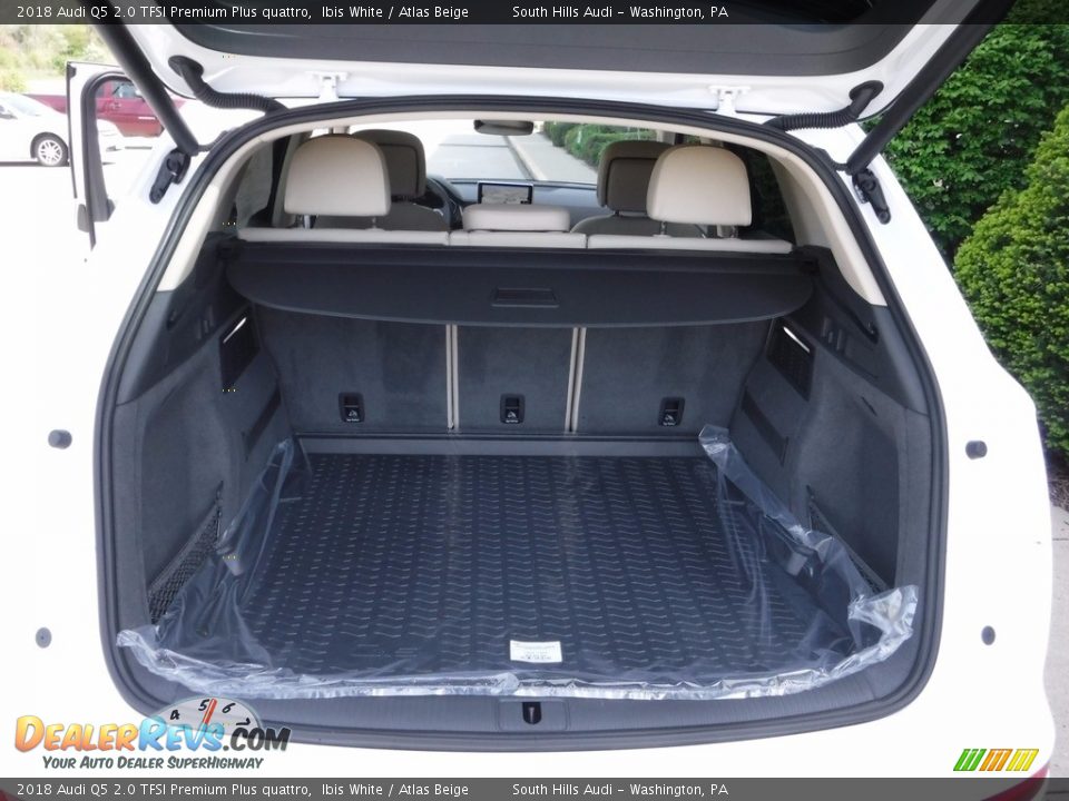 2018 Audi Q5 2.0 TFSI Premium Plus quattro Ibis White / Atlas Beige Photo #34
