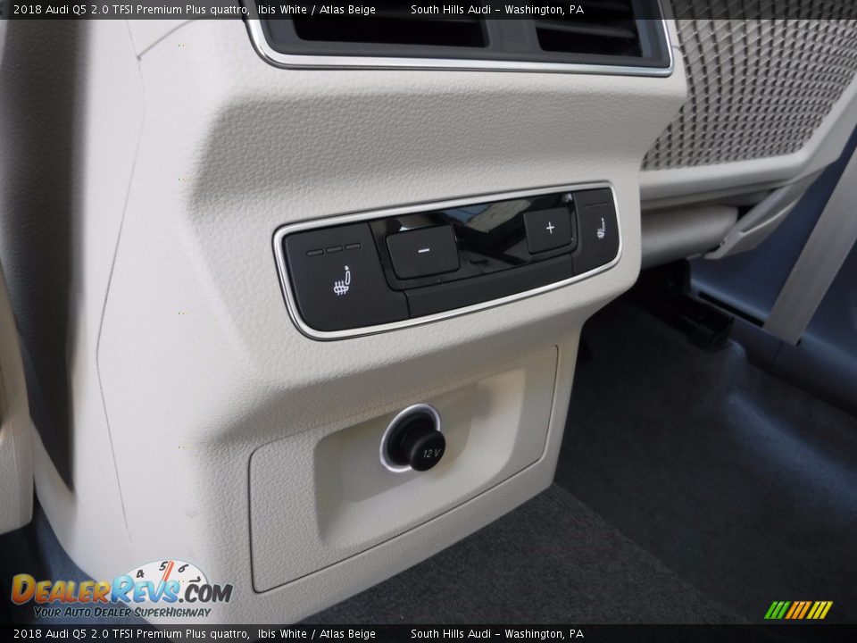 Controls of 2018 Audi Q5 2.0 TFSI Premium Plus quattro Photo #33
