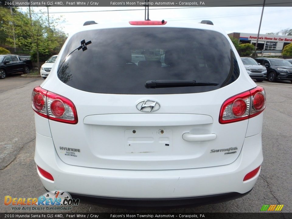 2010 Hyundai Santa Fe GLS 4WD Pearl White / Gray Photo #4
