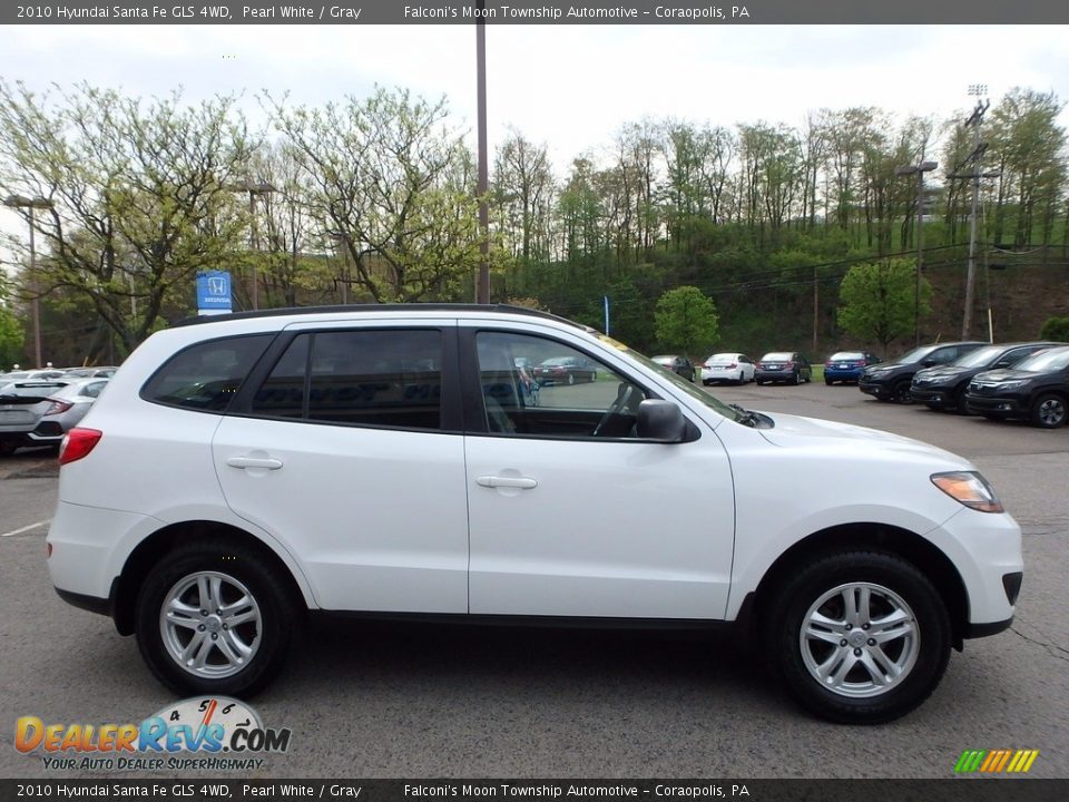 2010 Hyundai Santa Fe GLS 4WD Pearl White / Gray Photo #7