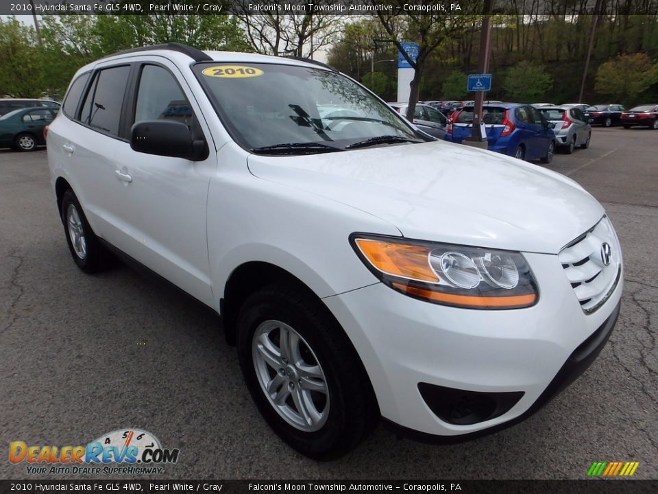 2010 Hyundai Santa Fe GLS 4WD Pearl White / Gray Photo #8