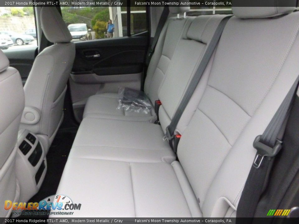 2017 Honda Ridgeline RTL-T AWD Modern Steel Metallic / Gray Photo #9