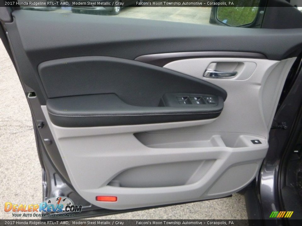 2017 Honda Ridgeline RTL-T AWD Modern Steel Metallic / Gray Photo #11