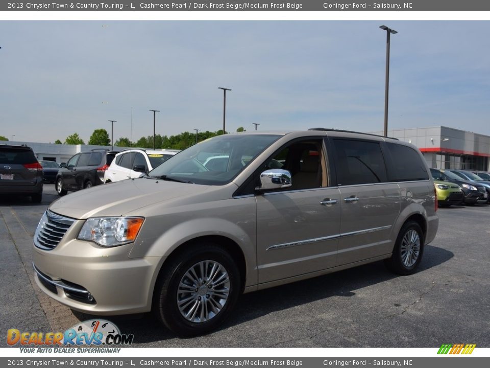 2013 Chrysler Town & Country Touring - L Cashmere Pearl / Dark Frost Beige/Medium Frost Beige Photo #6