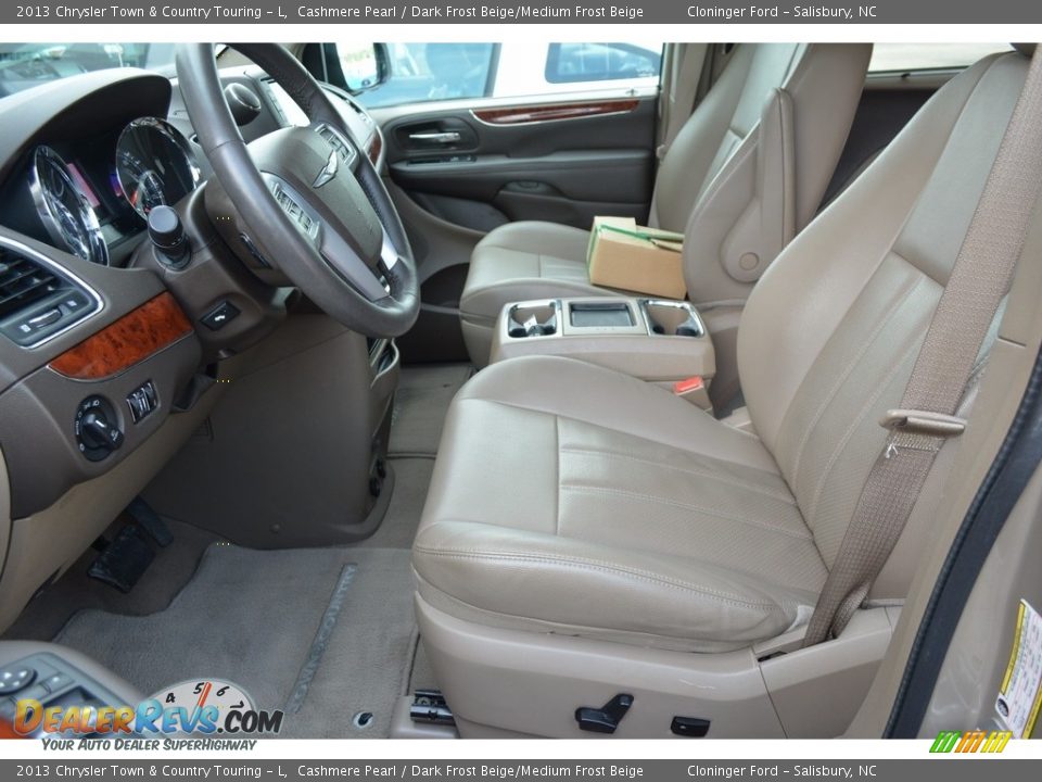 2013 Chrysler Town & Country Touring - L Cashmere Pearl / Dark Frost Beige/Medium Frost Beige Photo #9