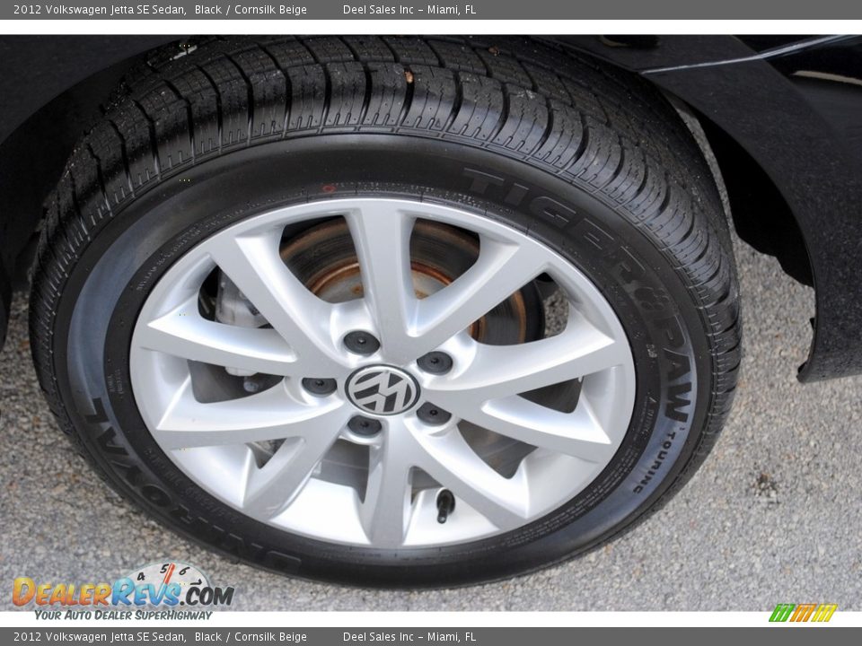 2012 Volkswagen Jetta SE Sedan Black / Cornsilk Beige Photo #11