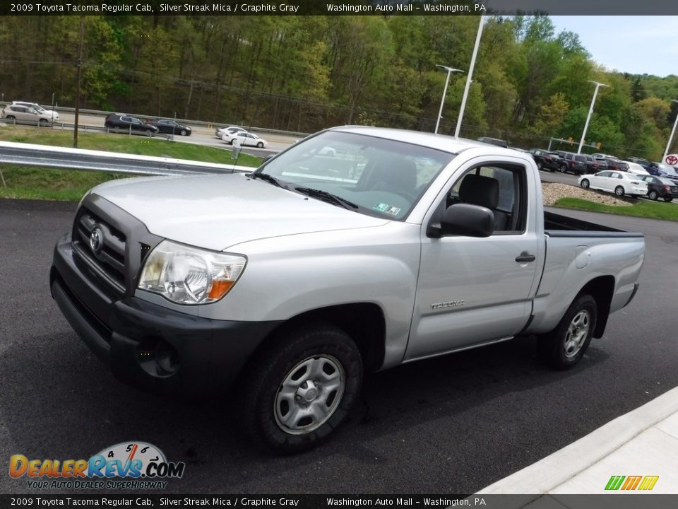 Front 3/4 View of 2009 Toyota Tacoma Regular Cab Photo #4