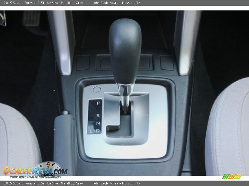 2015 Subaru Forester 2.5i Ice Silver Metallic / Gray Photo #30