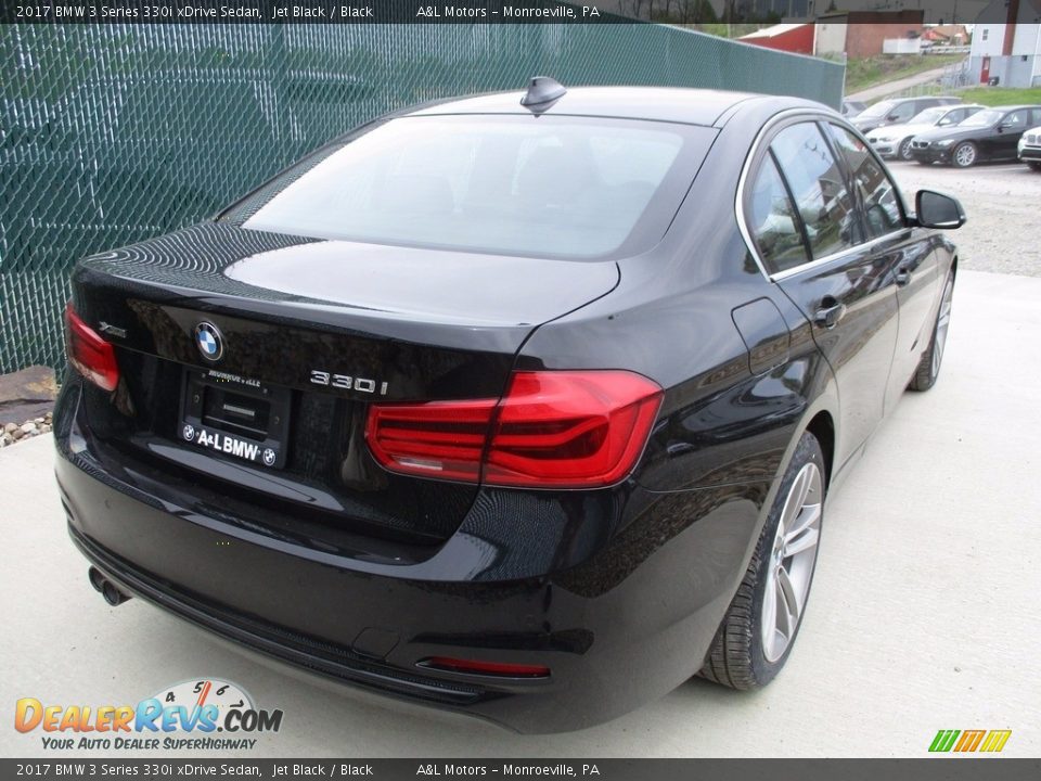 2017 BMW 3 Series 330i xDrive Sedan Jet Black / Black Photo #4